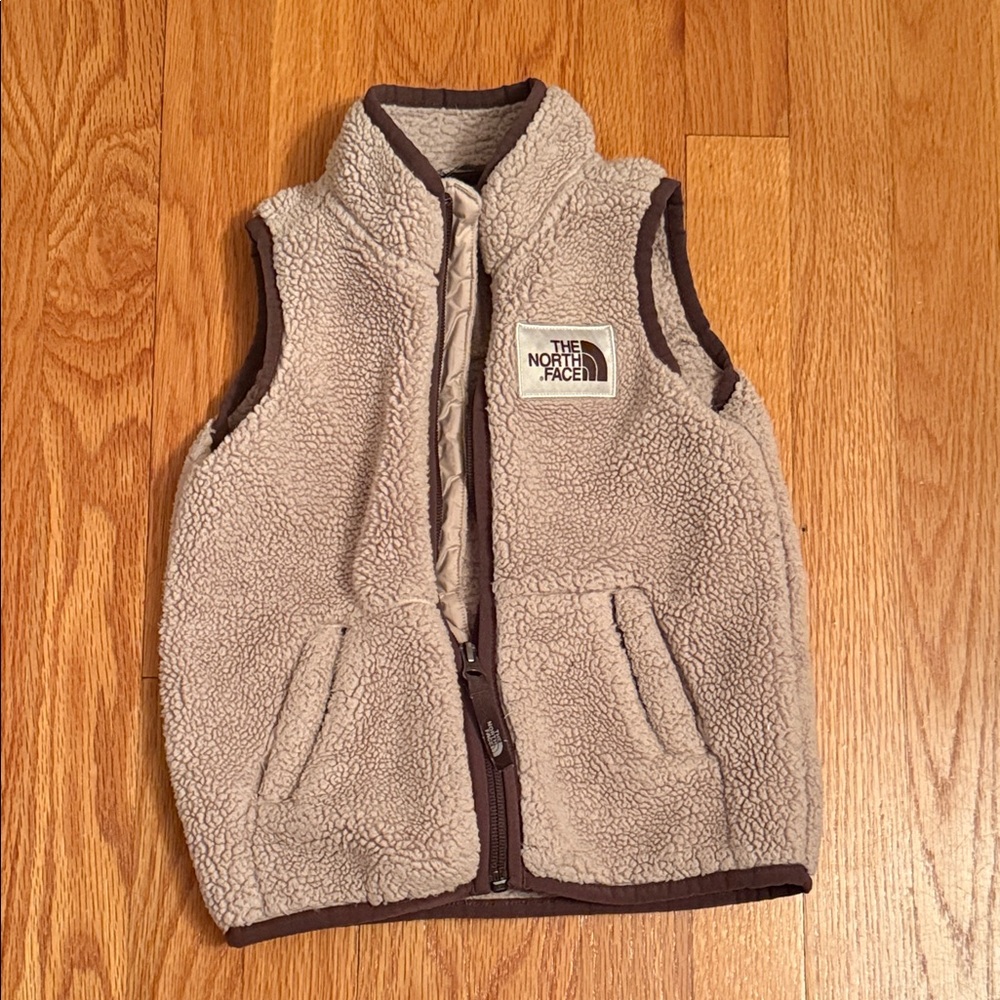 The North Face Beige Sherpa Fleece Vest size 4t